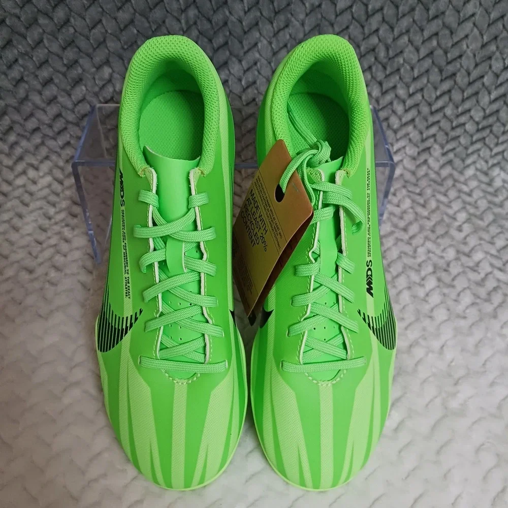 Nike Mercurial Vapor 15 Club MG GS Green Strike Youth Soccer Cleats Size 6Y